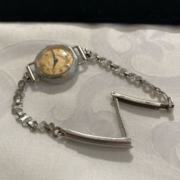 Vintage Antique 1930’s Art Deco Nisus Silver Winding Watch - Picture 4 of 10